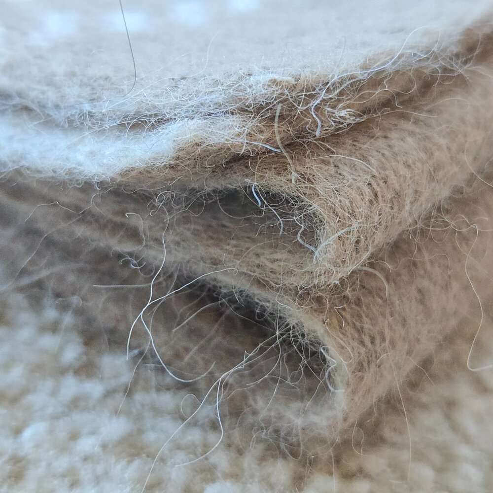 NWOT Everlane Patterned Alpaca Scarf in Wheat Taupe Tan - Picture 11 of 14
